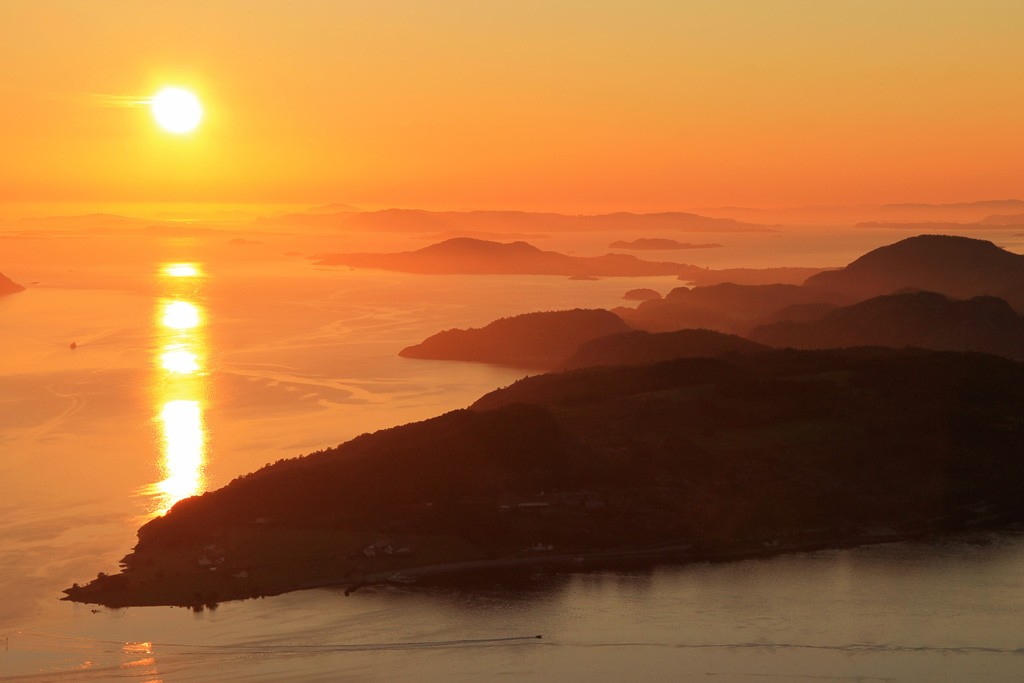 Uburen uitzicht fjorden zonsondergang