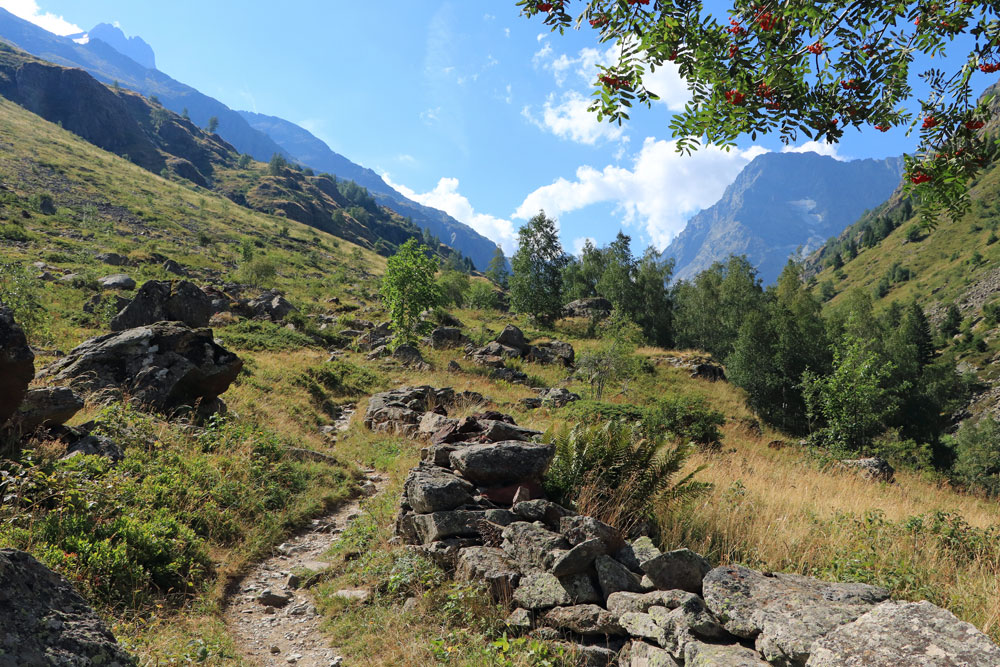 Hike Refuge de La Lavey - Les Ecrins