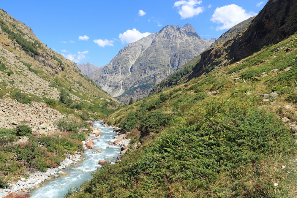 Hike Refuge de La Lavey - Les Ecrins