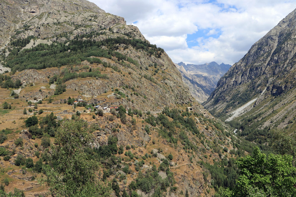 Hike Refuge de La Lavey - Les Ecrins