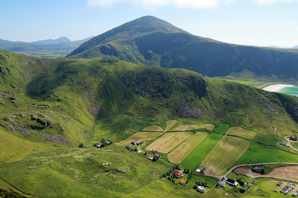 Hike Mannen Lofoten