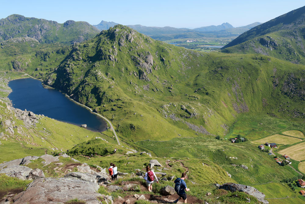 Hike Mannen Lofoten