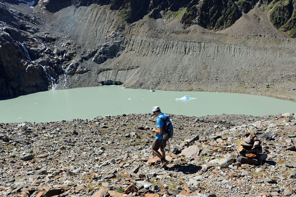 Hike Stubaital Sulzenausee