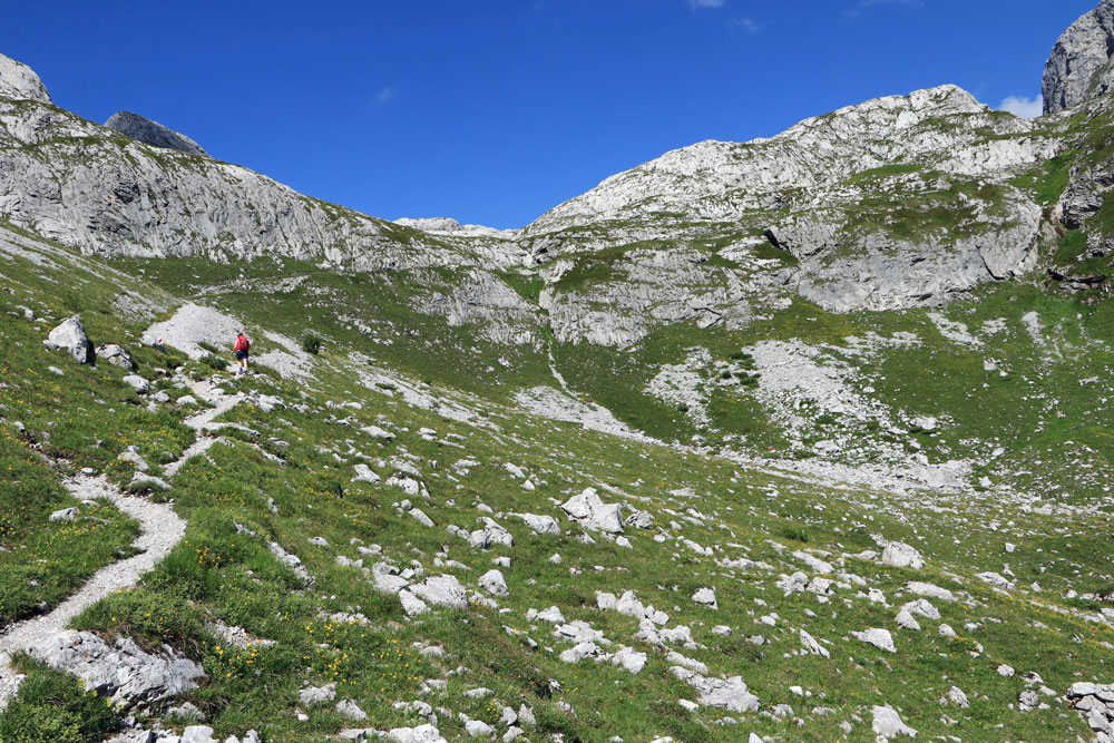 Rätikon hike Tilisunahütte Partnunsee