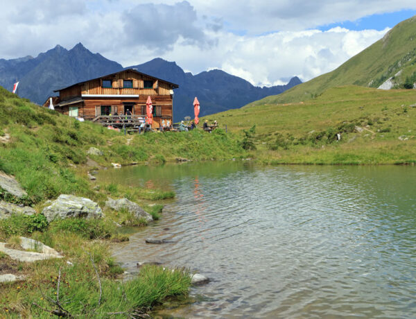 Hike Bergerseehütte Virgental